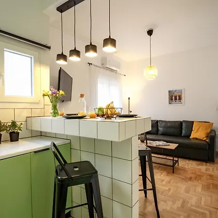 Marilora'S House. Charming Urban Retreat Apartment Athens Exterior photo
