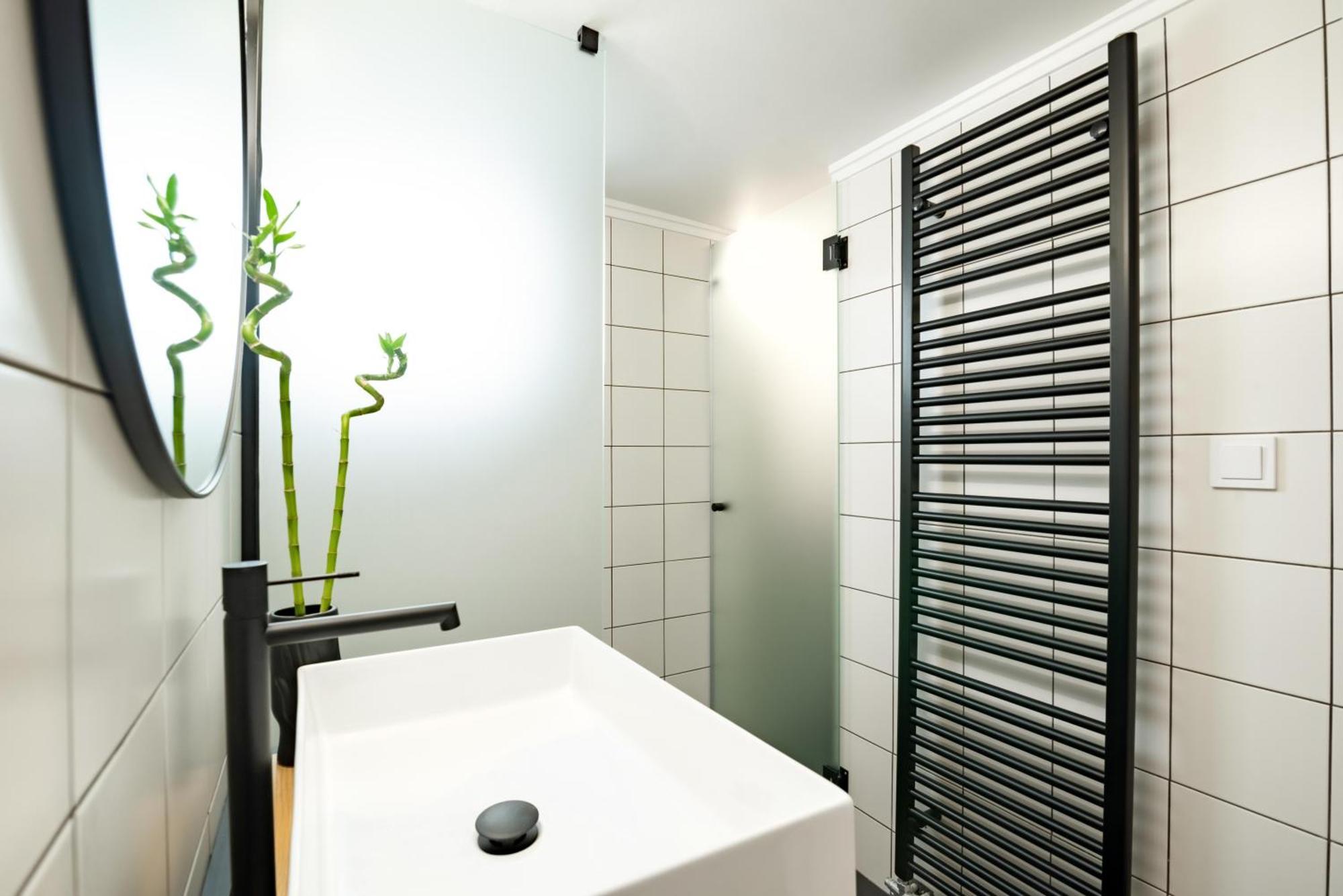 Marilora's House. Charming Urban Retreat Apartment *
